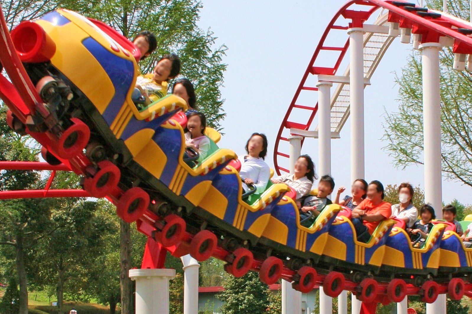 ネイブルコースター | アトラクション | 渋川スカイランドパーク